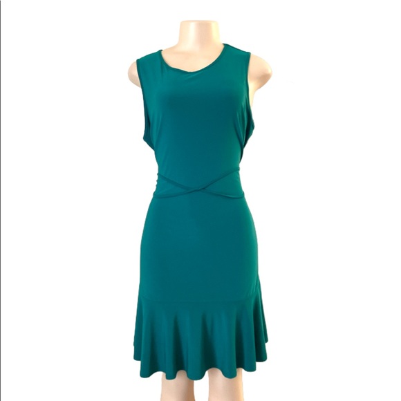 Emma & Michele green sleeveless tie ruffle hem dress